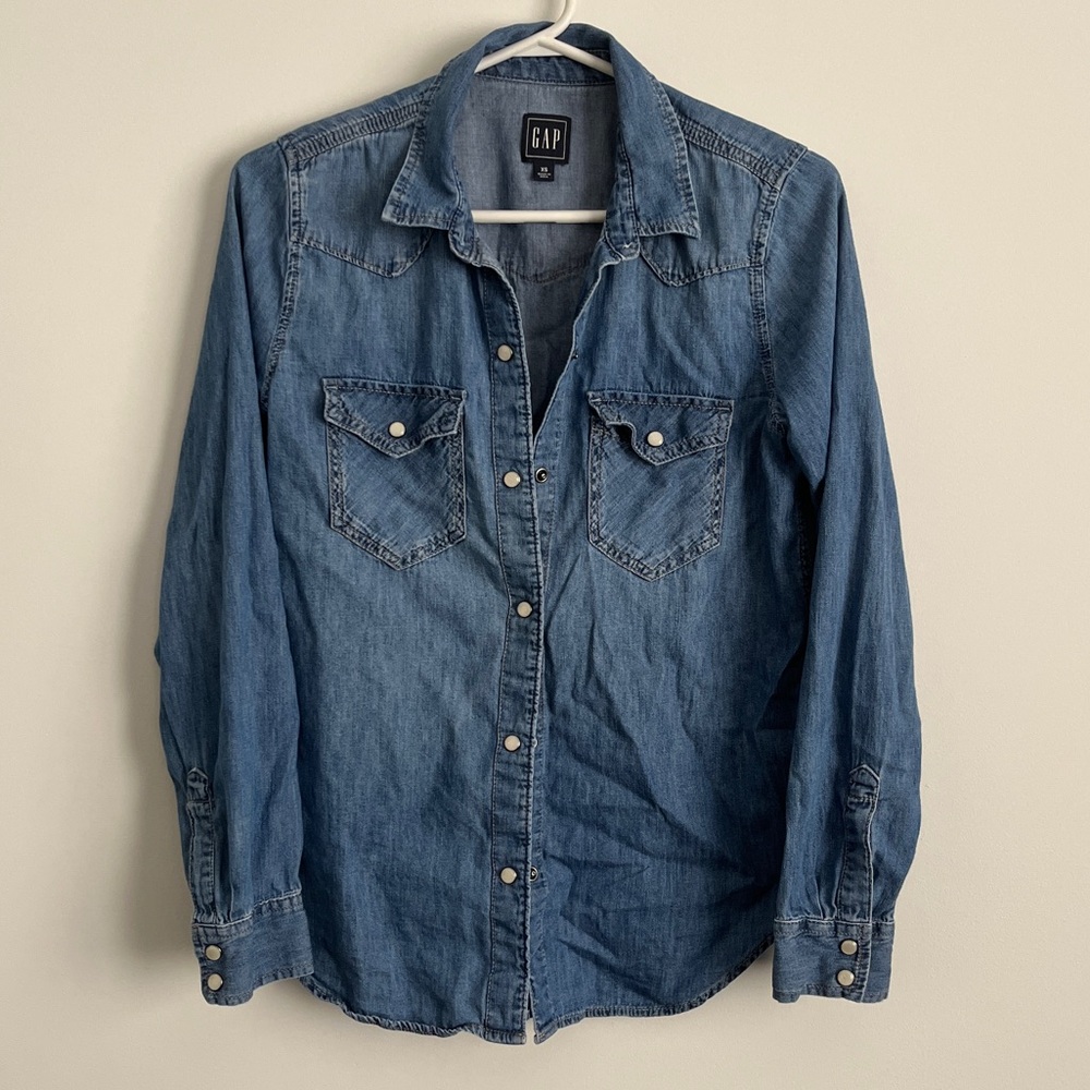 Gap Two-Pocket Western Shirt (XS)